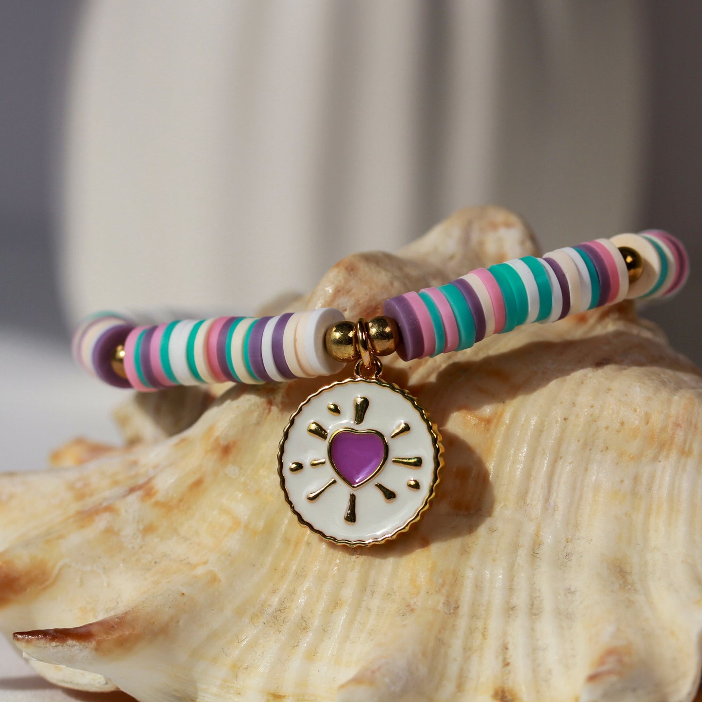 Radiant Heart – Katsuki-Armband mit Emaille-Herz