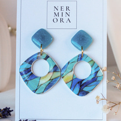 Ocean Mosaic Collection – Geometrische Ohrringe in Ozeanblau