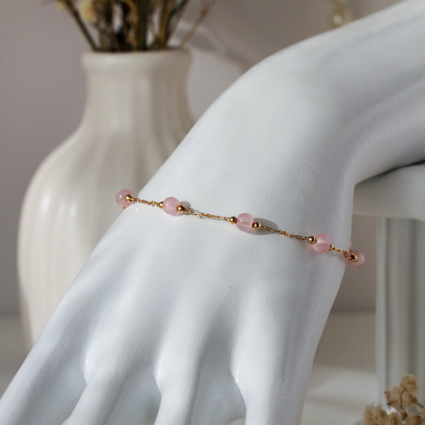 Rose Blush – Armband mit rosafarbenen Schmuckperlen