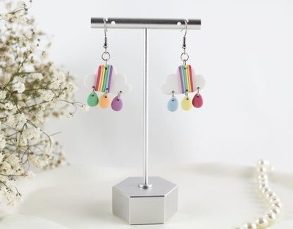 Freche Bunte Wolken – Handgefertigte Polymer Clay Statement Ohrringe