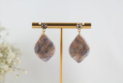 Elegante Rosa-Blau-Grau Goldmarmor Ohrringe – Handgefertigte Polymer Clay Statement