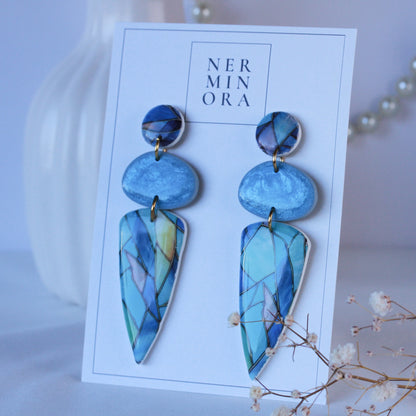 Ocean Mosaic Collection – Geometrische Ohrringe in Ozeanblau