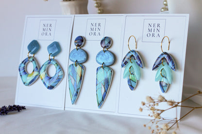 Ocean Mosaic Collection – Geometrische Ohrringe in Ozeanblau