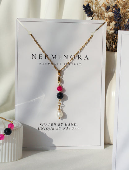 Berry & Pearl Collection – Schmuck in Pink, Dunkelblau und Perlweiß