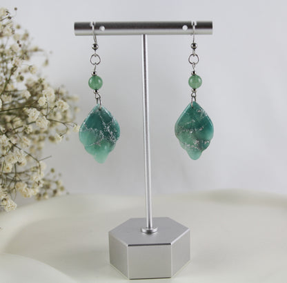 Elegante Grün-Silber Marmor Ohrringe – Handgefertigte Statement Kollektion