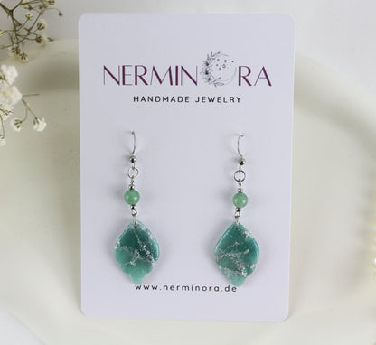 Elegante Grün-Silber Marmor Ohrringe – Handgefertigte Statement Kollektion