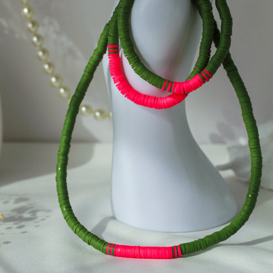 Neon Jungle Matcha Flash – Katsuki-Schmuckset in Olivgrün und Neon-Pink