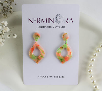 Neon Orange-Grüne Statement Ohrringe – Handgefertigte Polymer Clay Sommerohrringe