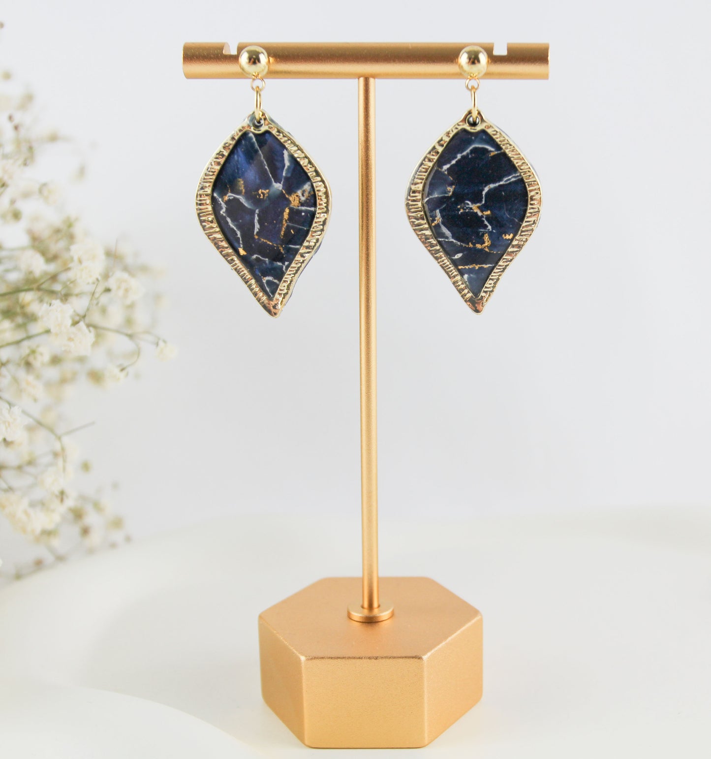 Elegante Blau-Gold Marmor Ohrringe – Statement Ohrringe aus Polymer Clay | Kollektion Marbela