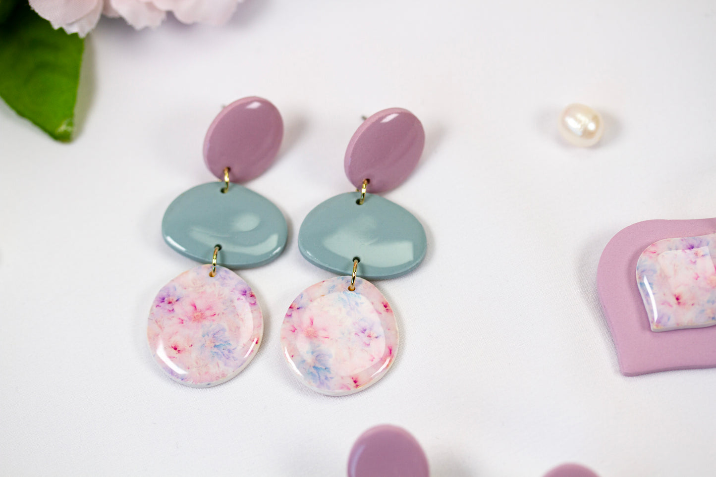 Blush Garden – Petal Arc - Ohrringe