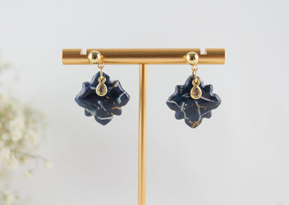 Elegante Blau-Gold Marmor Ohrringe – Statement Ohrringe aus Polymer Clay | Kollektion Marbela