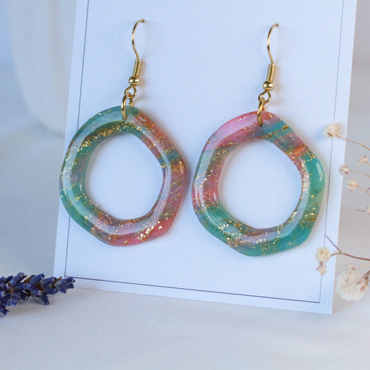 Pastel Tide – Kreis-Ohrhänger im Pastell-Marmor-Look