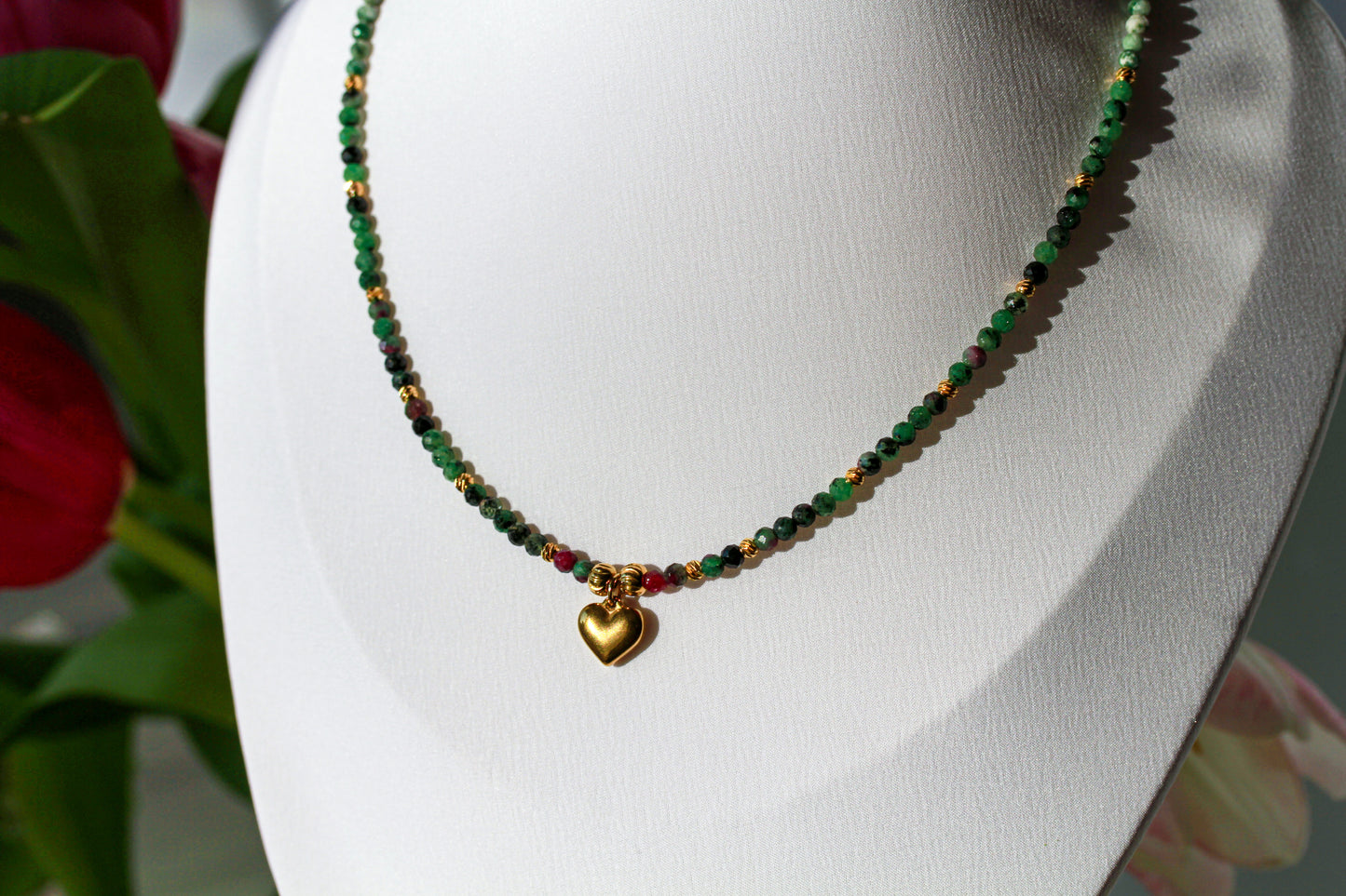 Heart of Zoisite – Halskette