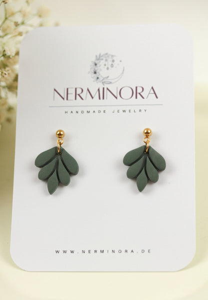 Kleine Blatt Ohrringe – Handgefertigte Polymer Clay Statement Ohrringe | Dewlight