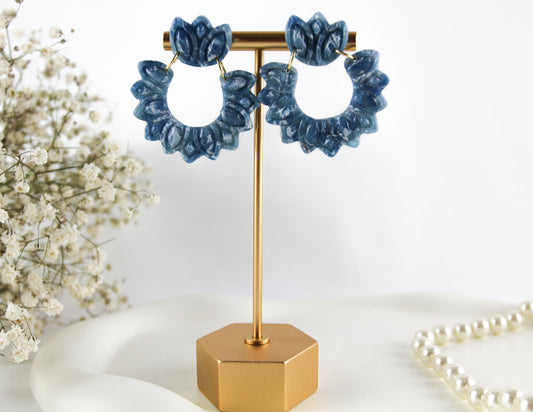 Blaue natursteininspirierte Flügel Polymer Clay Ohrringe - Kollektion