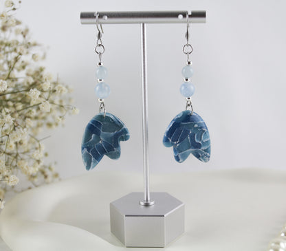 Blaue Naturstein-Marmor Flügel Ohrringe – Kollektion Marbela | Handgefertigt