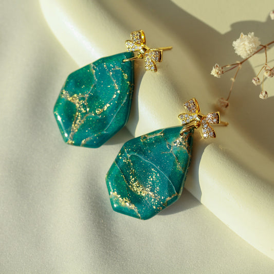 Turea Gold Turquoise – Elegante Ohrringe in Grün & Gold