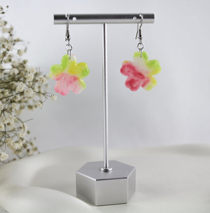 Neon Flower Power Ohrringe – Bunte Handgefertigte Polymer Clay Statement