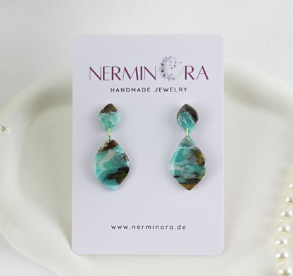 Tasmania Ocean Rocks Ohrringe – Handgefertigte Polymer Clay Statement Ohrringe inspiriert von Meer & Felsen