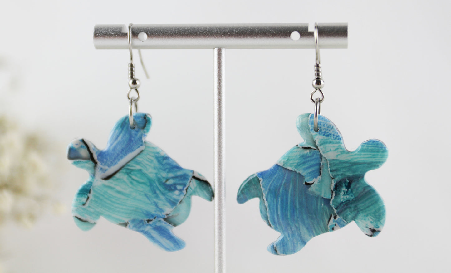 Meeres Briese Blau Weiße Polymer Clay Ohrringe