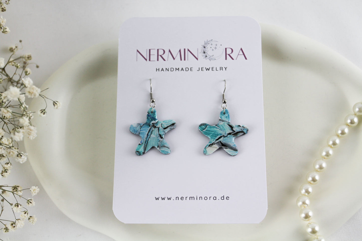 Meeres Briese Blau Weiße Polymer Clay Ohrringe