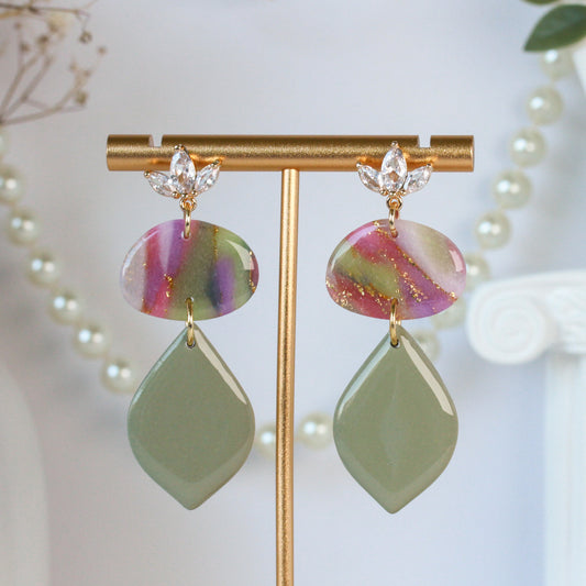 Secret Garden Leaf – Blattform-Ohrhänger mit Marmor-Struktur