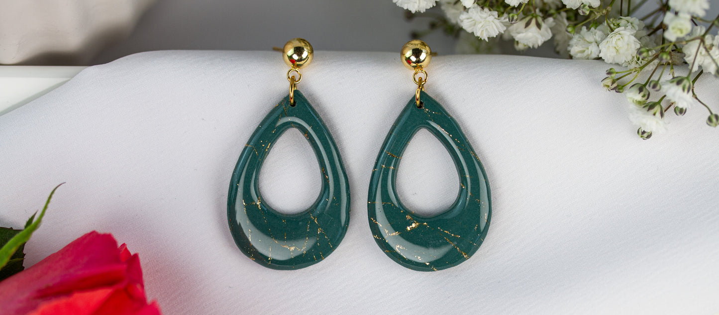 Statement Ohrringe – Cut Out Tropfen – Petrolgrün