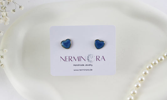 Small Blue Resin Stud Earrings In Gold-Colored Heart Setting