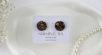 Runde Retro Ohrstecker – Polymer Clay Vintage Inspired | Handgemacht