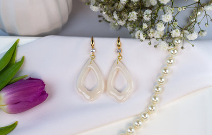 Statement Ohrringe – Cut Out Marble – Nude Goldadern