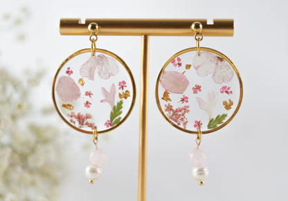 Echte Rosa Blüten – Handgefertigtes Harz Schmuckset aus Ohrringen & Halskette