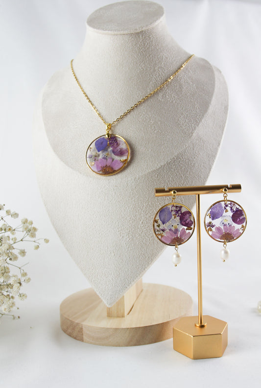 Echte lila rosa getrocknete Blüten Resin Ohrringe und Halskette