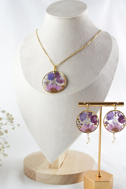 Echte Lila-Rosa Blüten – Handgefertigte Harz Ohrringe & Halskette