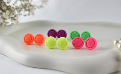 Neon Ohrstecker – Handgefertigte auffällige Polymer Clay Studs
