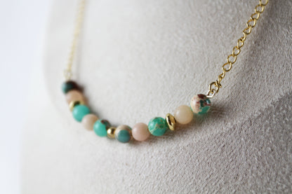 Beige-Grün-Braunes Schmuckset – Polymer Clay Ohrringe & Perlenhalskette