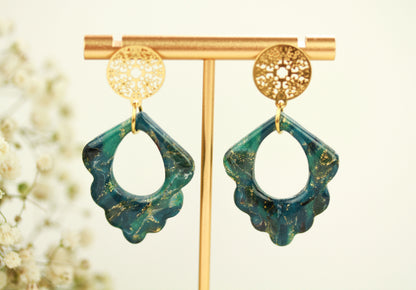 Grün-Schwarz-Gold Marmor Ohrringe – Handgefertigte Polymer Clay Statement