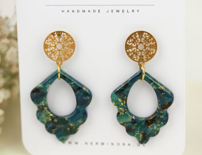 Grün-Schwarz-Gold Marmor Ohrringe – Handgefertigte Polymer Clay Statement