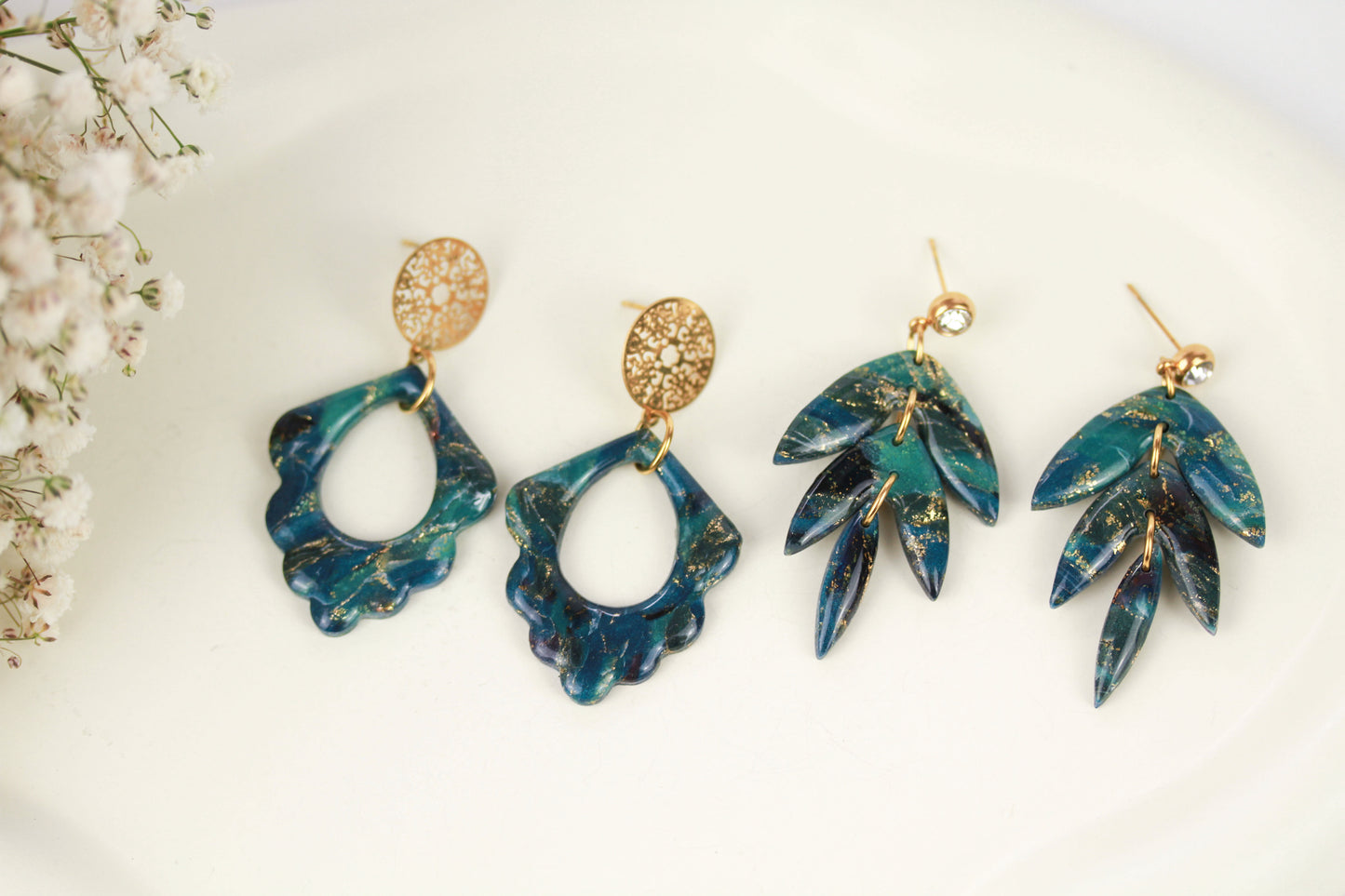 Grün-Schwarz-Gold Marmor Ohrringe – Handgefertigte Polymer Clay Statement