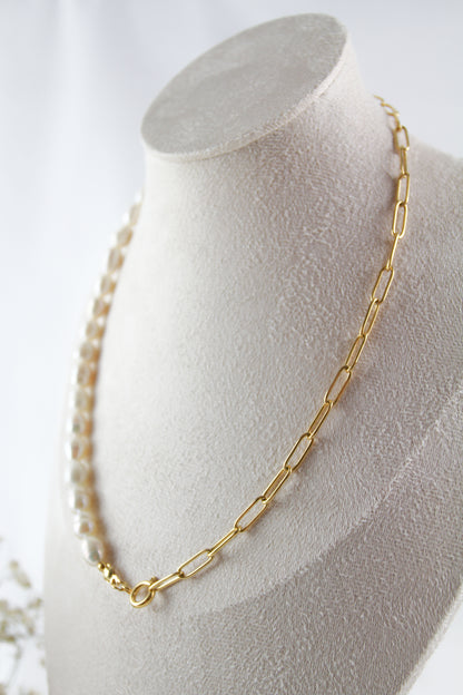 Perlenkette mit Süßwasserperlen – Minimalistisch & Handgefertigt