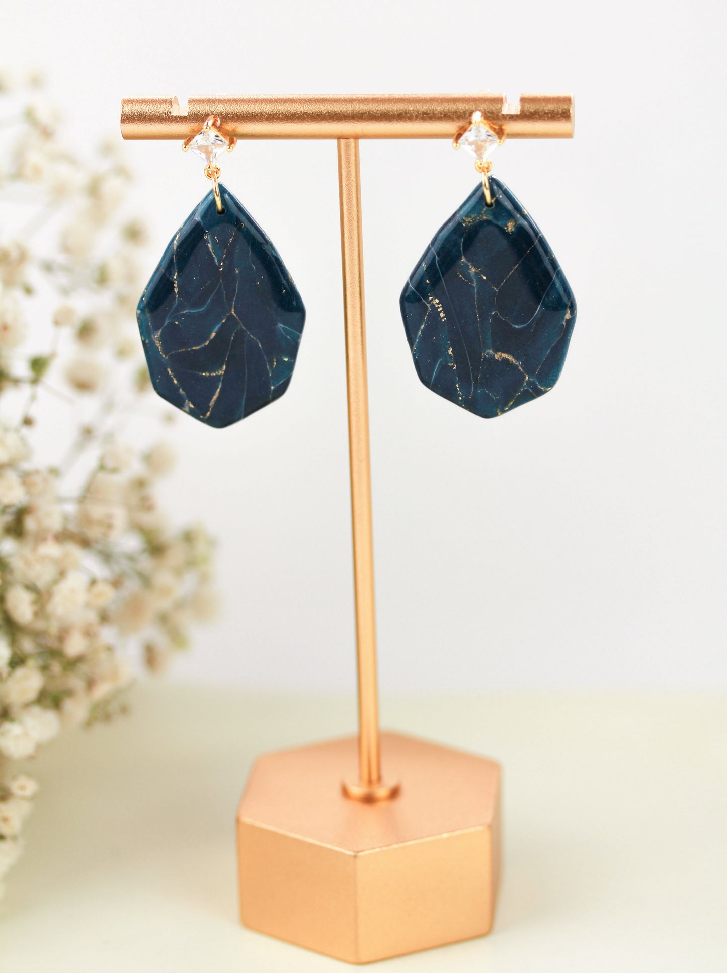 Dunkelblau-Gold Marmor Ohrringe – Exklusive Polymer Clay Eleganz | Kollektion Azuria