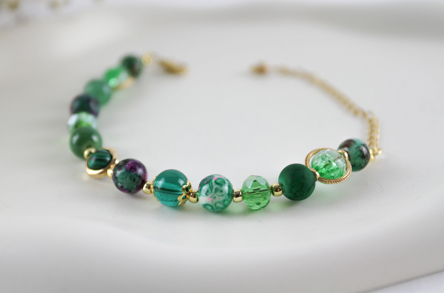 Green bracelet with crystal stones and malachite natural stone