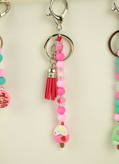 Creamy Bubbly – Perlen-Schlüsselanhänger mit Eiscreme-Charm & Quaste