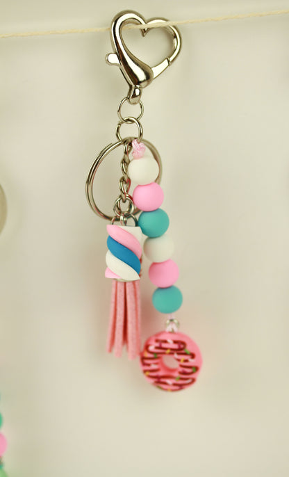 MarshyDonut – Handgefertigter Perlen-Schlüsselanhänger