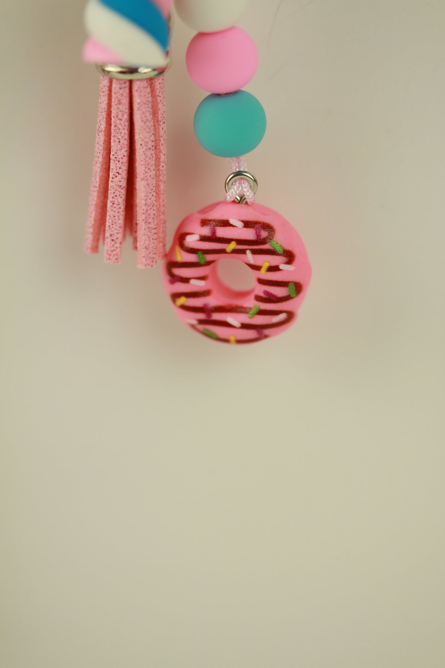MarshyDonut – Handgefertigter Perlen-Schlüsselanhänger