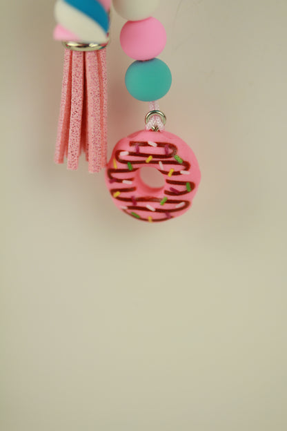 MarshyDonut – Handgefertigter Perlen-Schlüsselanhänger