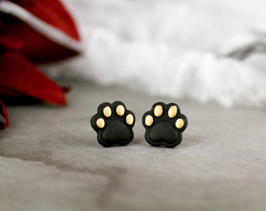 Tierpfote Ohrstecker – Handgefertigte Katzen- & Hundepfoten Polymer Clay Studs