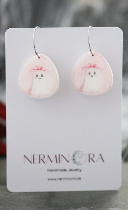 Rosa Geister Ohrringe – Süße handgefertigte Polymer Clay Ohrringe | Halloween Edition