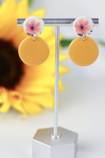 Blau und Gelbe Polymer Clay Ohrringe „Veya“ – Kollektion Dualis