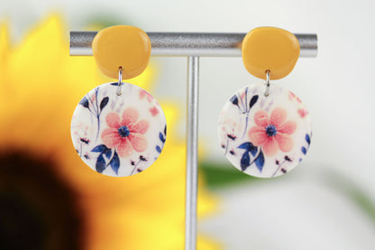 Blaue florale Polymer Clay Ohrringe „Sori“ – Kollektion Dualis