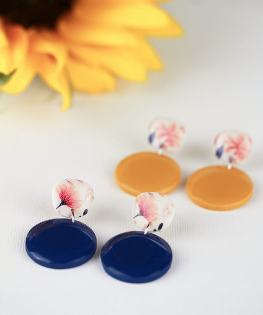 Blau und Gelbe Polymer Clay Ohrringe „Floa“ – Kollektion Dualis